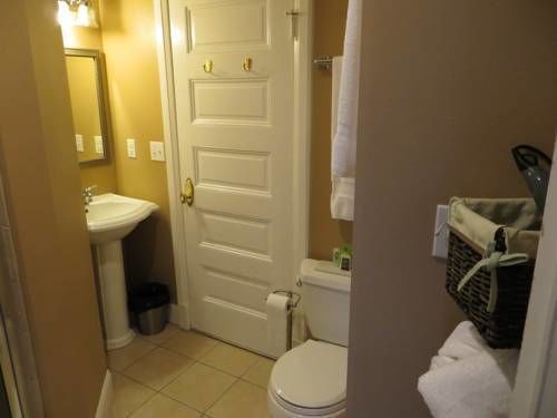Parrish Grove Inn - photo 3