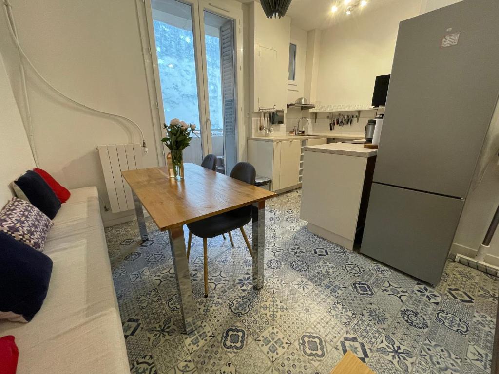 Smp Bling Bling — 4-Star Luxury Hotel in Toulon, France