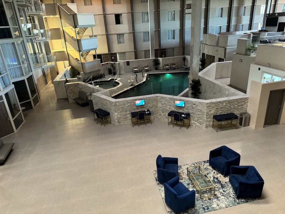 Wyndham DFW Airport - photo 20