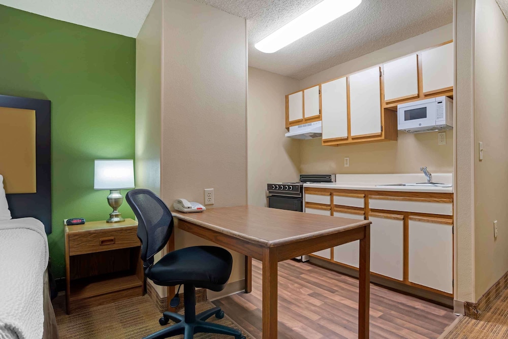 Extended Stay America Select Suites Birmingham Inverness - photo 32
