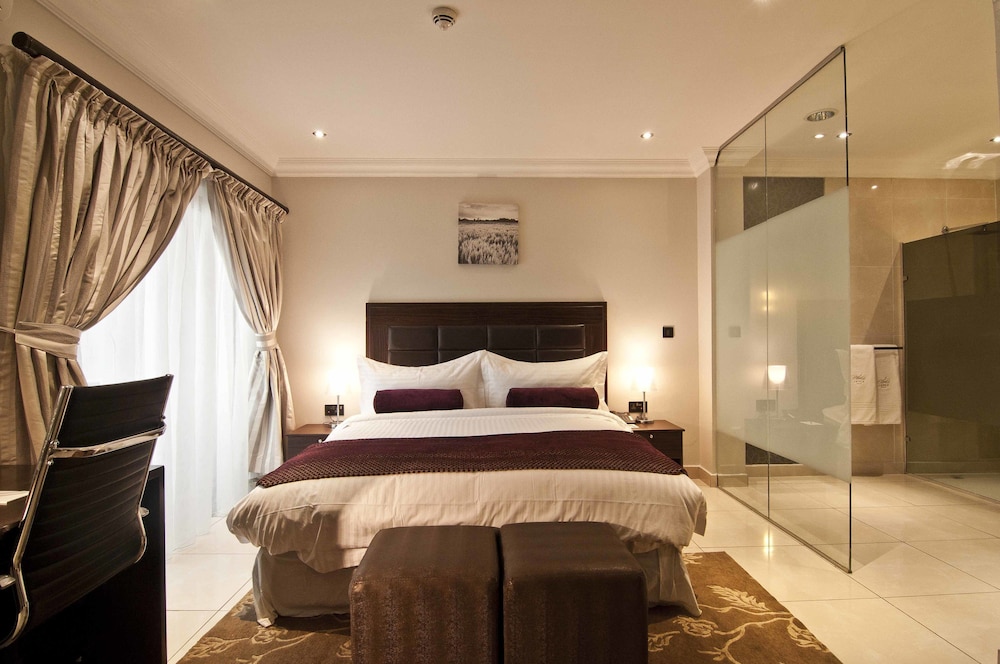 Leola Suites — Abuja — photo 5