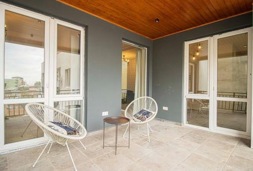 2BR Colorful Apt on Vera Near Stamba By Wehost