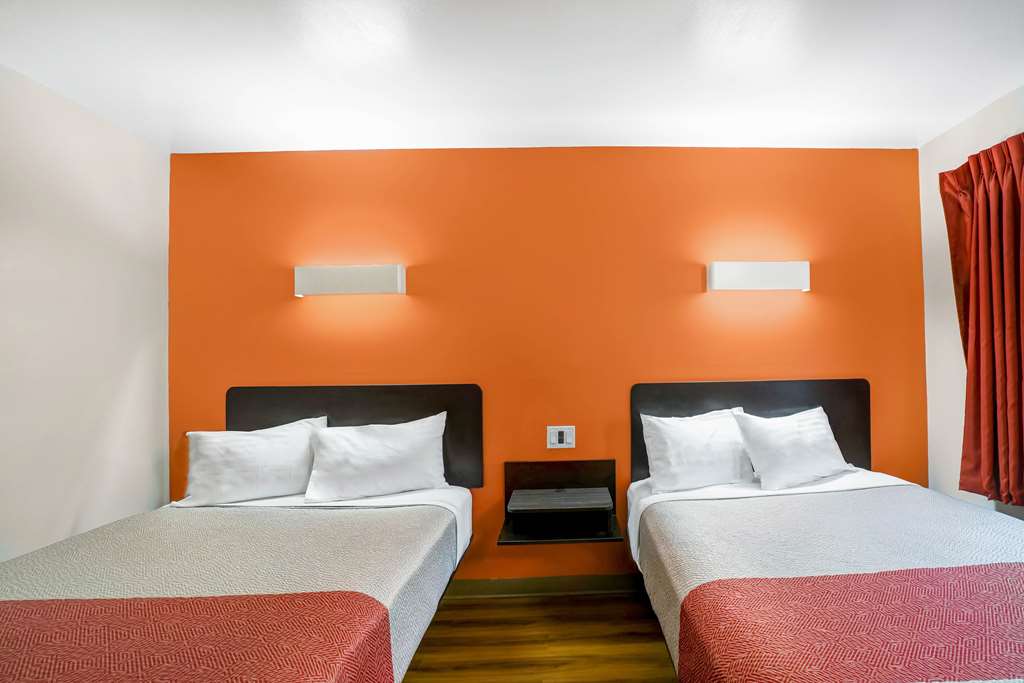 Motel6 Ilion NY - photo 20