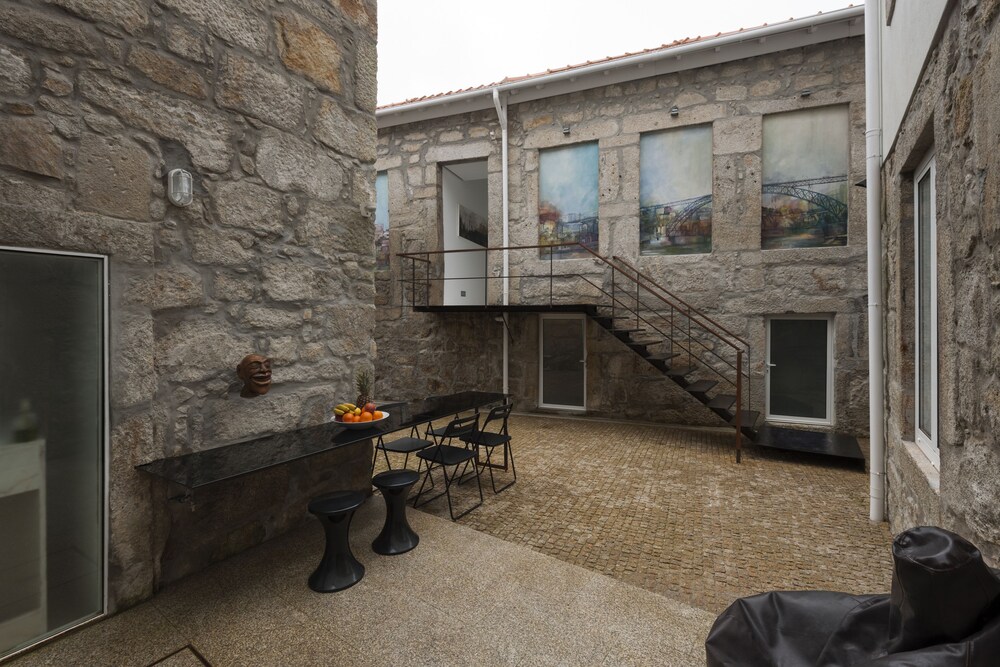 Olala Fine Arts Studios in Porto, Portugal