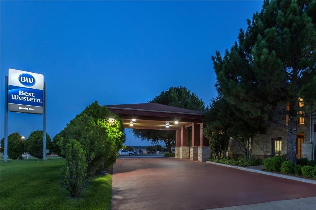 Best Western Brady Inn - photo 10