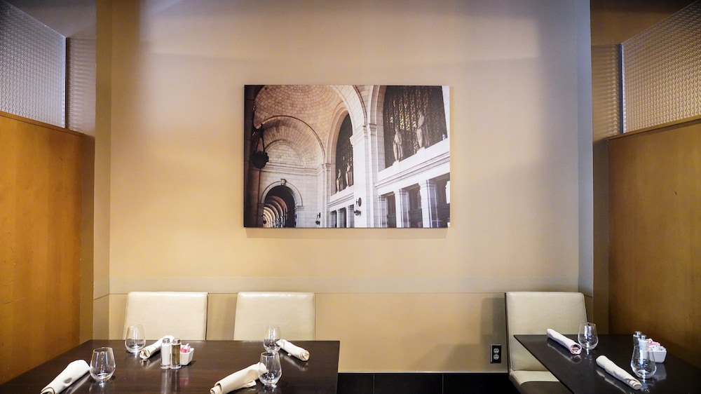 Holiday Inn Washington Capitol Natl Mall by IHG - photo 52