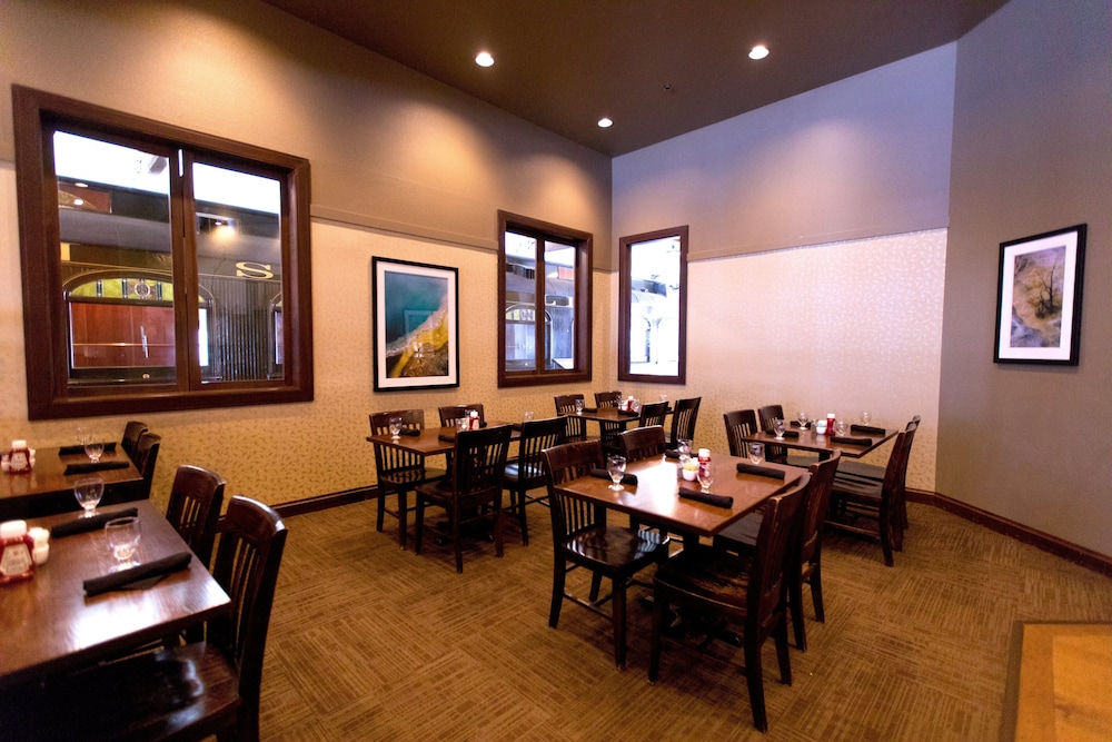Holiday Inn West Yellowstone by IHG. - photo 142