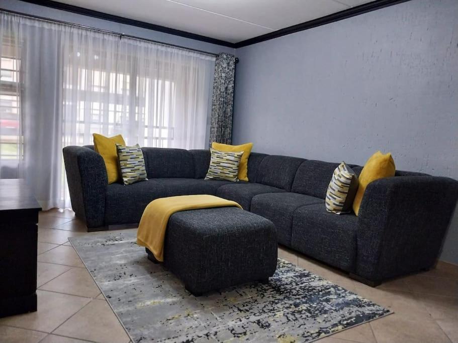 Maneli 69 — 4-Star Luxury Hotel in Boksburg, South Africa