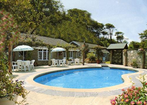 11 Granite Henge in Looe, United Kingdom