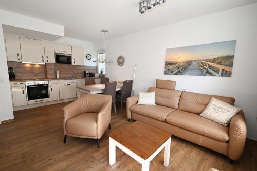 Fischer's Hus Wohnung 1 — 4-Star Luxury Hotel in Busum, Germany