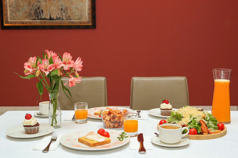 Breakfast meal