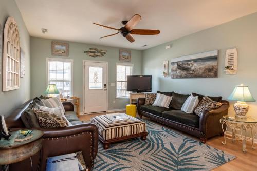 Nemo's Place by Oak Island Accommodations - photo 29