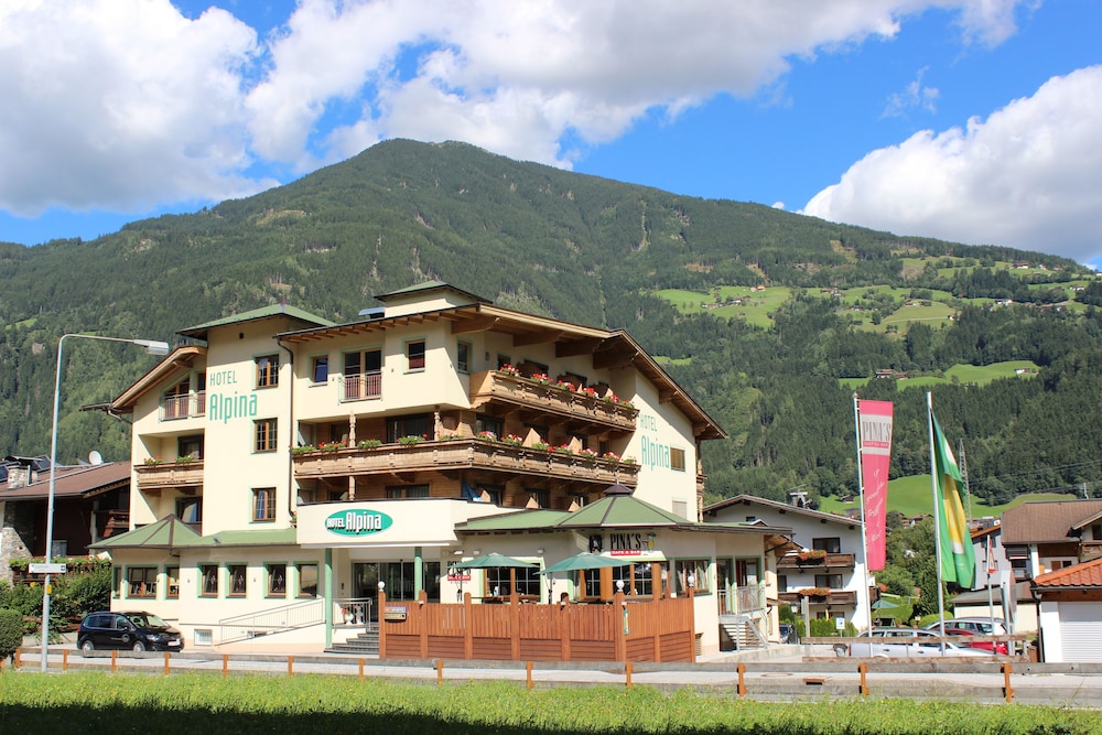 Hotel Alpina — hotel in Ried Im Zillertal