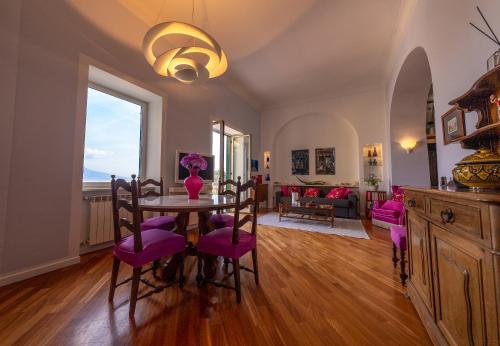 Casa Sofia Apt — 4-Star Luxury Hotel in Naples, Italy