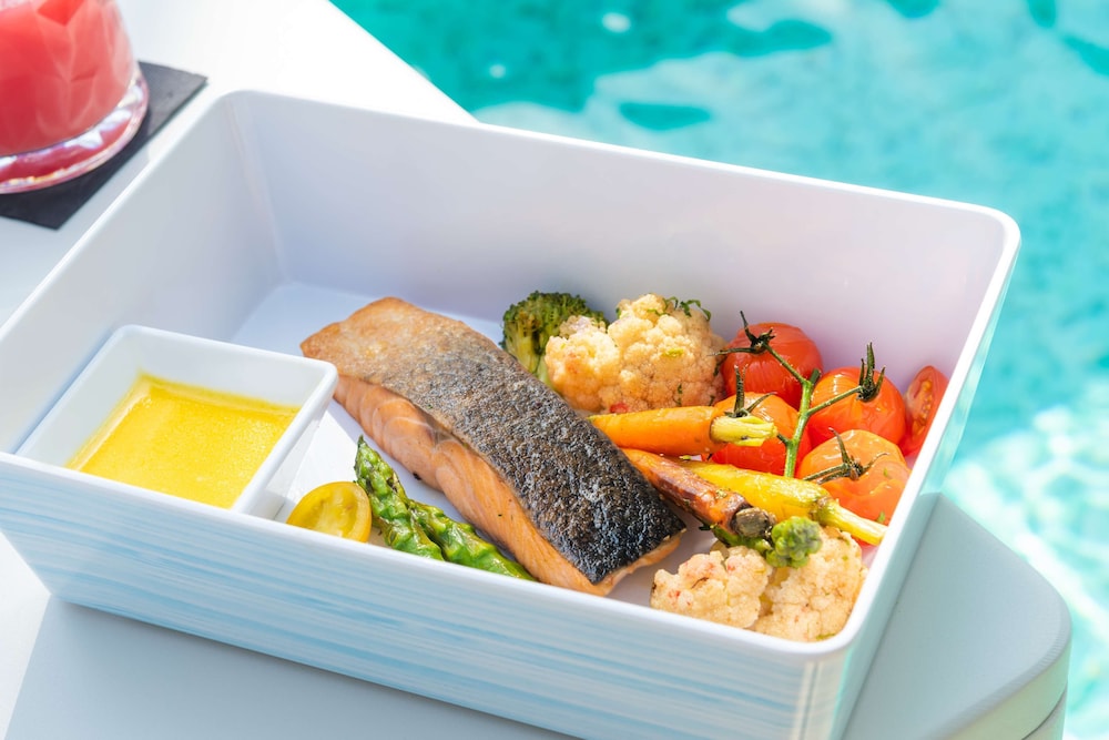 מזון ומשקאות