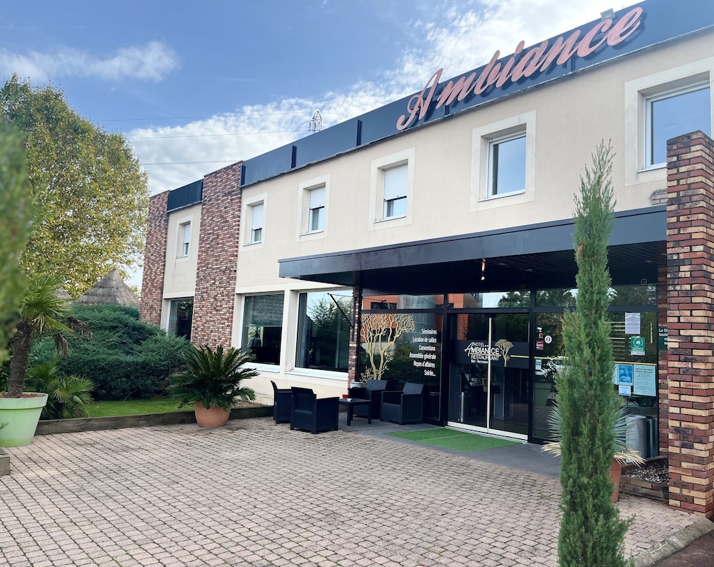 Adonis Villefranche Ambiance Hotel pet-friendly hotel Limas