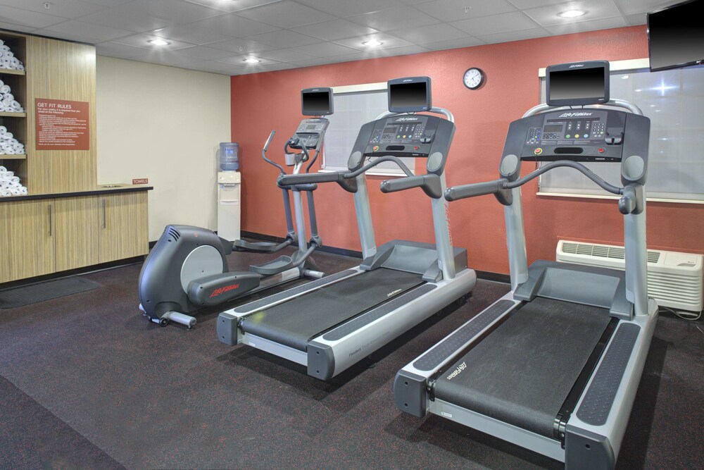 TownePlace Suites by Marriott Wichita East - photo 12