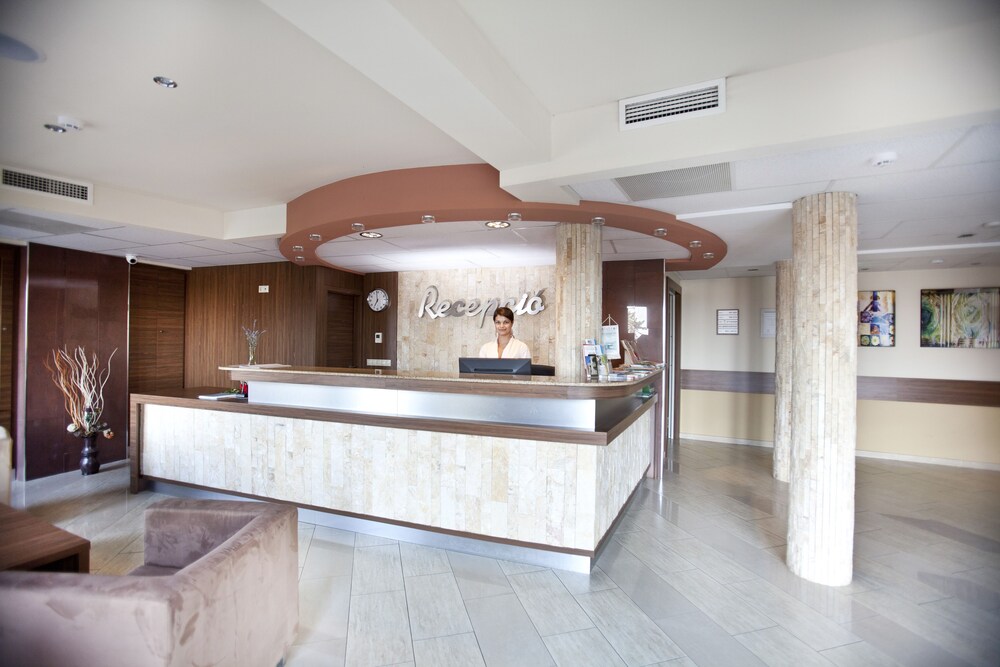 Hotel Makar Sport & Wellness — 4-Star Luxury Hotel in Pecs, Hungary