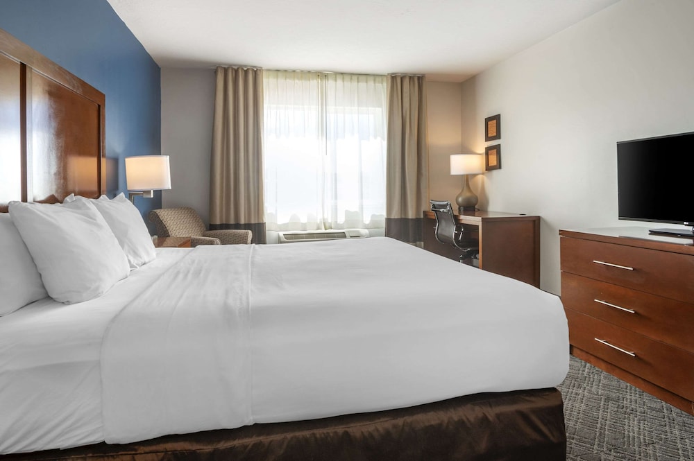 Comfort Inn & Suites Beaver Interstate 15 North - photo 22