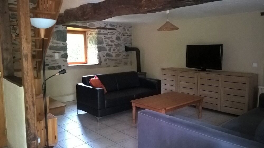 Le Moulin De Douzy — Confolens
