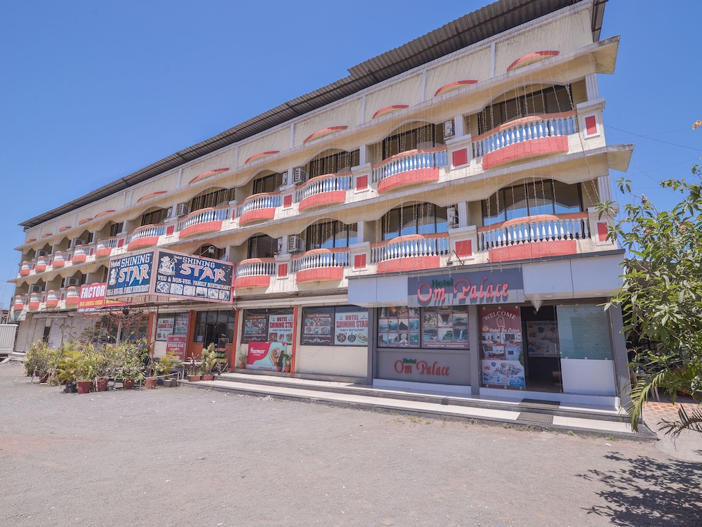 Hotel Om Palace — hotel in Lonavla