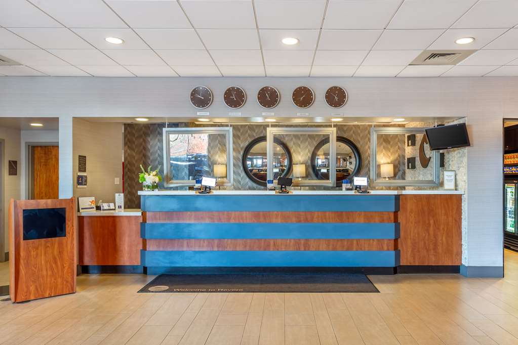 Comfort Inn & Suites Logan International Airport - photo 3