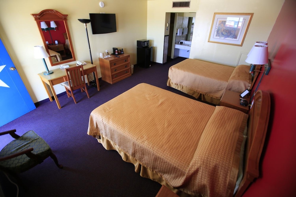 Shamrock Country Inn - photo 13