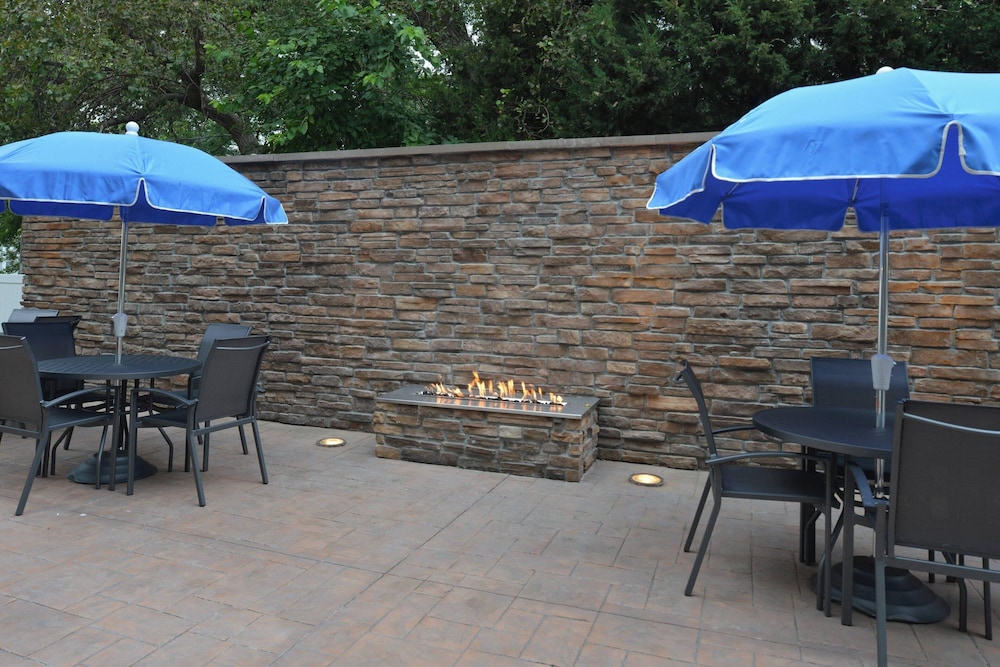Fairfield Inn & Suites Fremont - photo 24