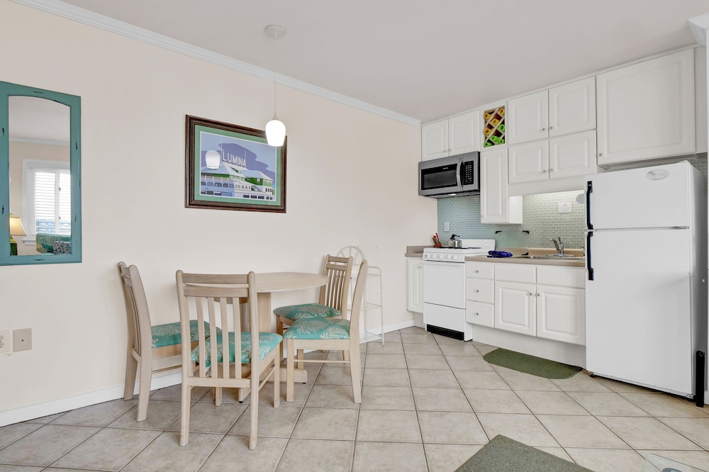 Sandpeddler Inn & Suites - photo 78