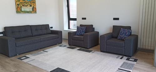 Saburtalo Palace Apartments 1b