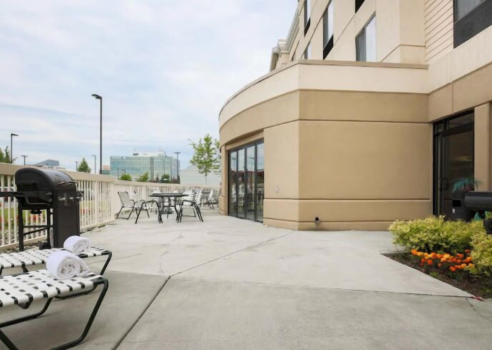 Hilton Garden Inn Anchorage - photo 28