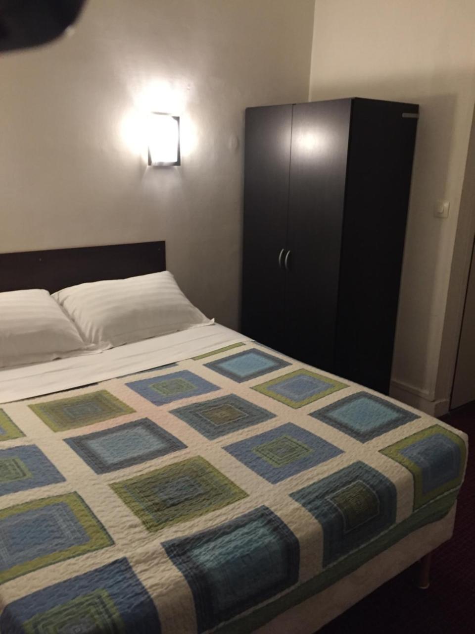 Hotel Chevallier — hotel in Levallois-Perret