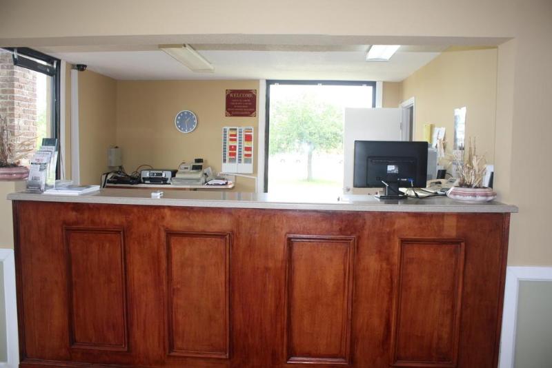 Gateway Inn Savannah - photo 17