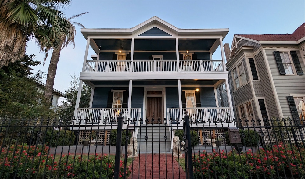 The 1890 Freeman House - photo 71