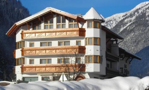 Hotel Troschana — hotel in Flirsch