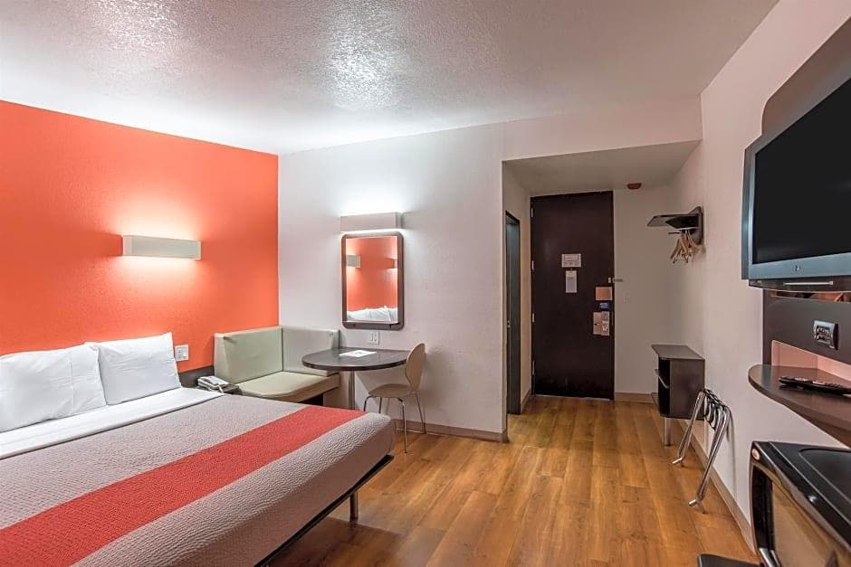 Motel 6 Tucson Airport - photo 16
