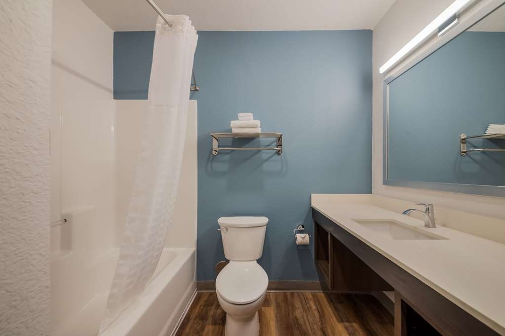 WoodSpring Suites Wesley Chapel Tampa - photo 21