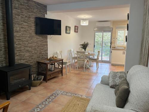Ca Julia - carbon neutral hotel in Bolulla