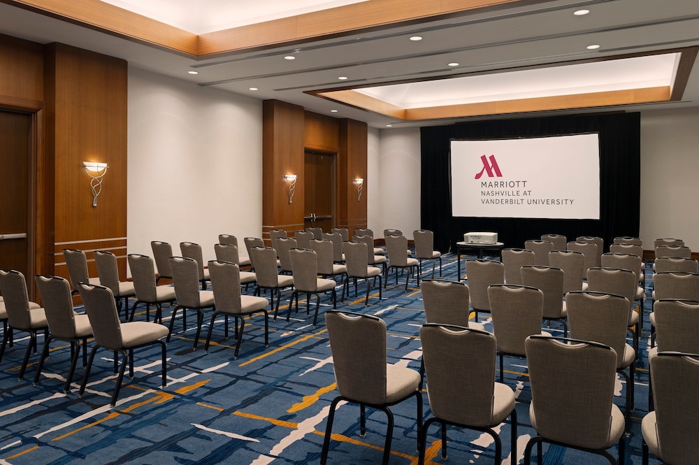 Nashville Marriott at Vanderbilt University - photo 32