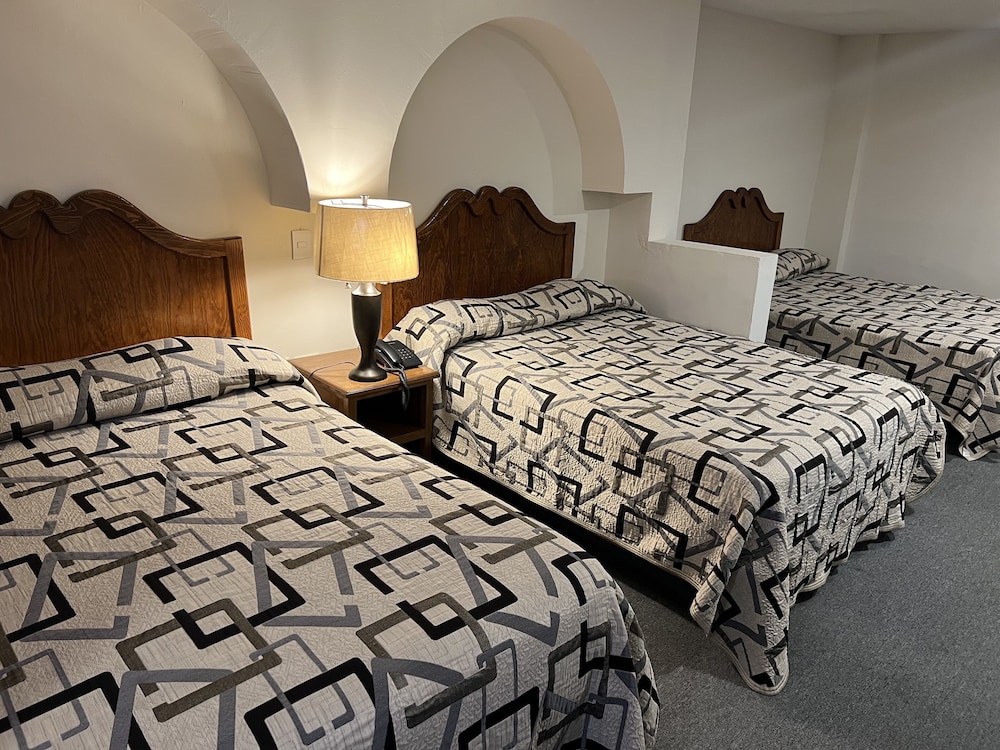 Hotel Villas del Bosque — Aguascalientes — photo 5