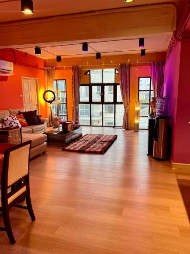 Fab Rainbow Studio
