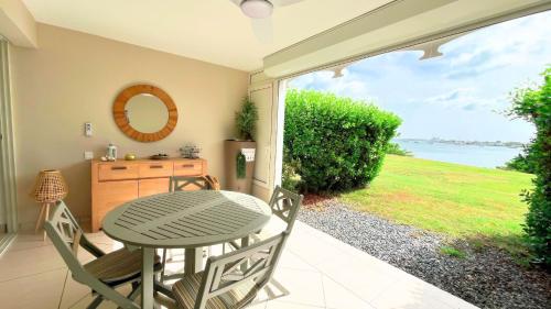 Refait à neuf magnifique vue sur le lagon appartement 4 à 5p — 4-Star Luxury Hotel in Marigot, Saint Martin