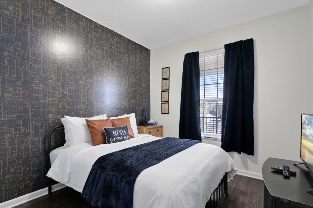 Windsor Palms 3 Bed Condo In Gated Resort 3 Bedroom Condo by RedAwning - photo 7