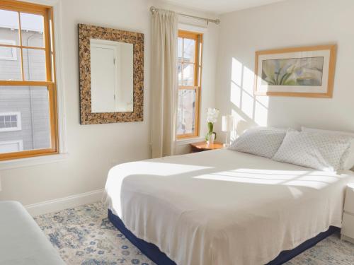 Elegant Cambridge Room a Short Walk to Harvard U in Cambridge, United States