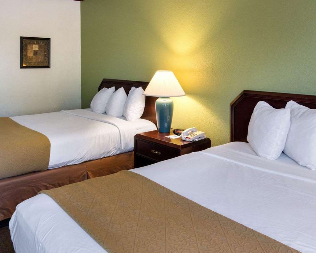 Quality Inn Shreveport Airport - photo 9