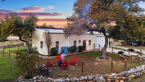 Barndominium with Farm and Firepit near Lake Georgetown in Georgetown, United States