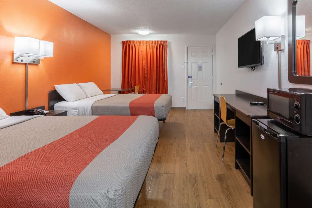 Motel 6 Bryan TX University Area - photo 19