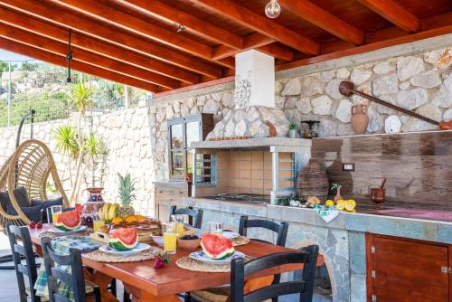 Blue Bay Villas First Floor — 4-Star Luxury Hotel in Archangelos, Greece