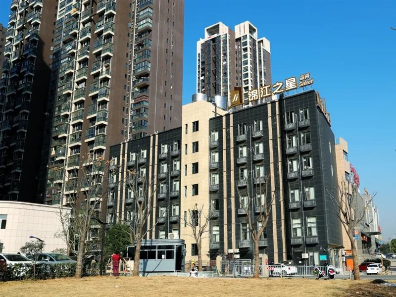 Jinjiang Inn Select - carbon neutral hotel in Wuhan
