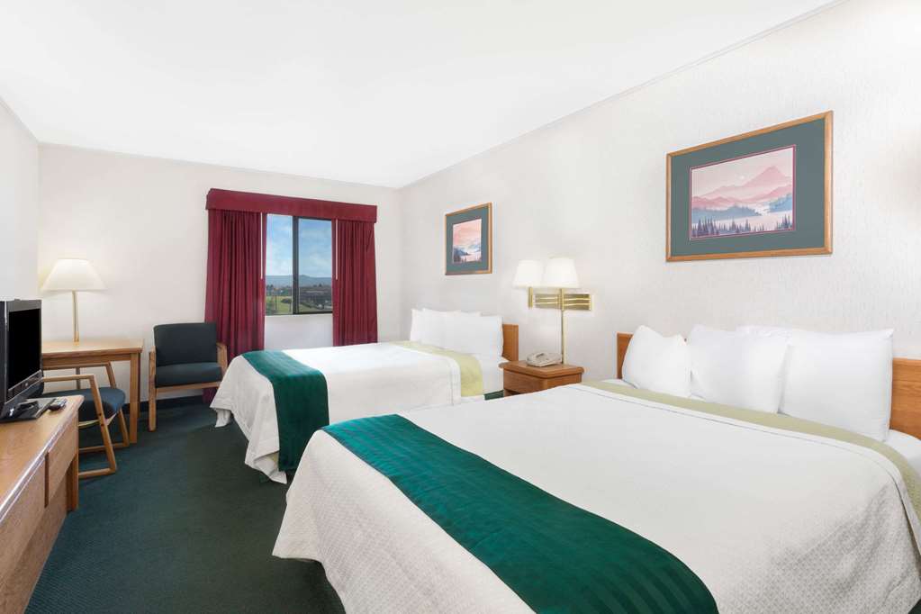 Wingate by Wyndham Butte City Center I 15 I 90 - photo 15